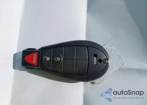 2019 Jeep Cherokee Latitude Fwd z USA, uszkodzony, nr VIN 1C4PJLCB6KD370696